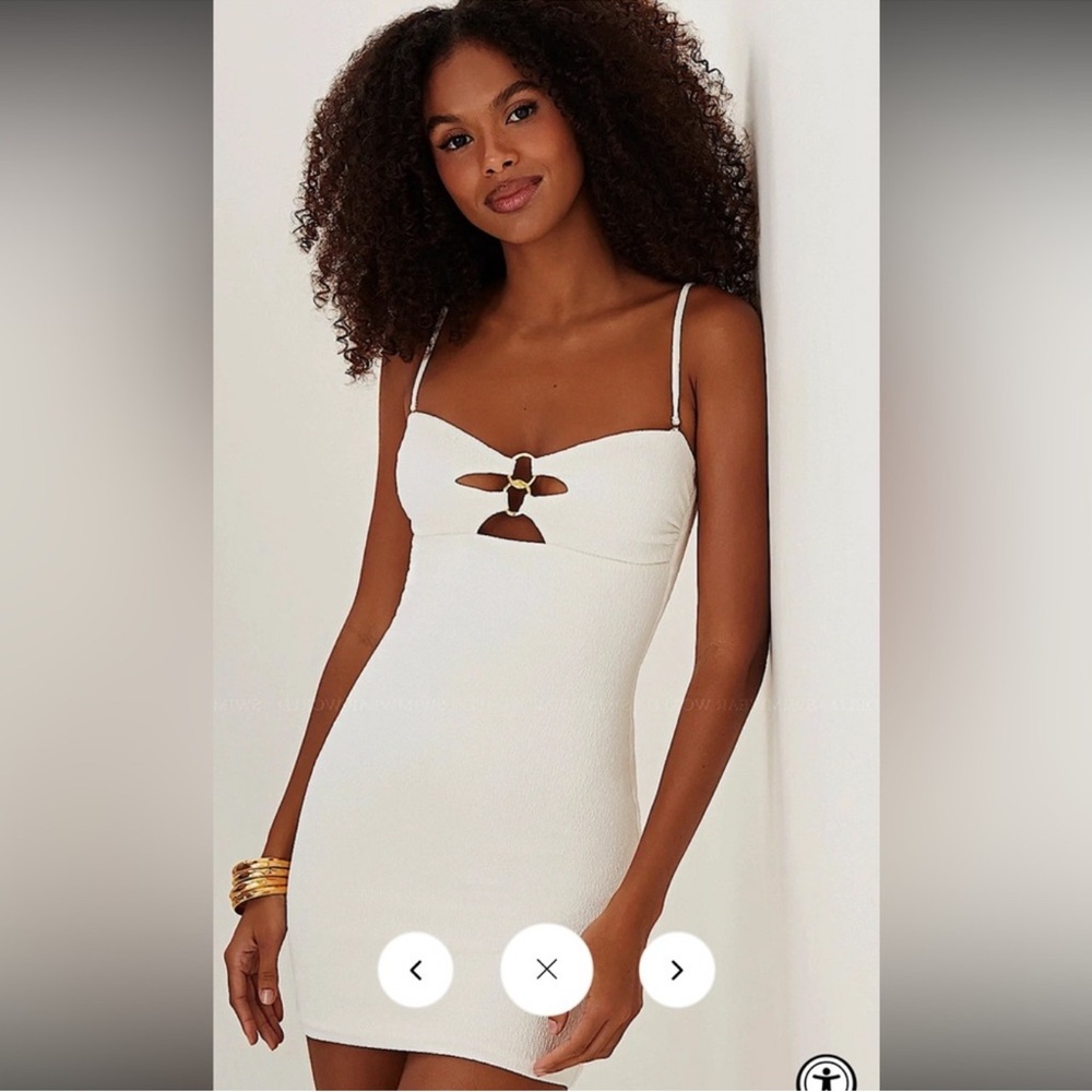 Vix Paula Hermanny Elegant White Mini Dress